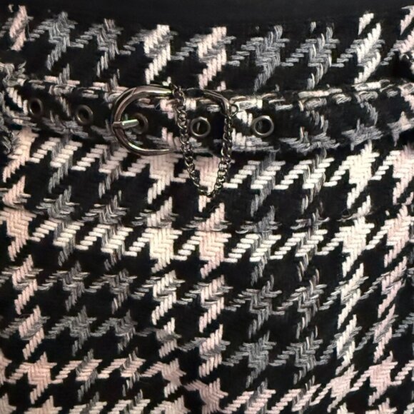 Nygard Collection Vintage Houndstooth Pink, Gray & Black Skirt Suit Size 2 & 4 - Picture 11 of 16